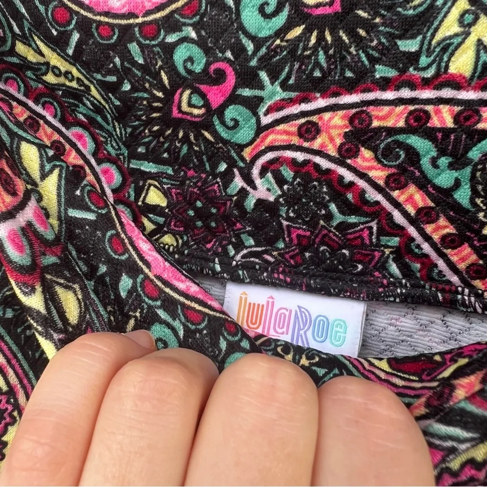 LuLaRoe Black and Multicolor Floral Paisley Textured High Rise Pencil Skirt 2